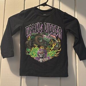 Monster jam Grave Digger boys size XS